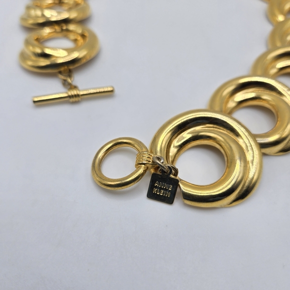 Anne Klein Goldtone Choker Necklace Chunky Statement Mobwife Mogul 1980s Vintage - Picture 7 of 7